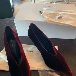 Celine velvet v neck pump ox blood size 37
